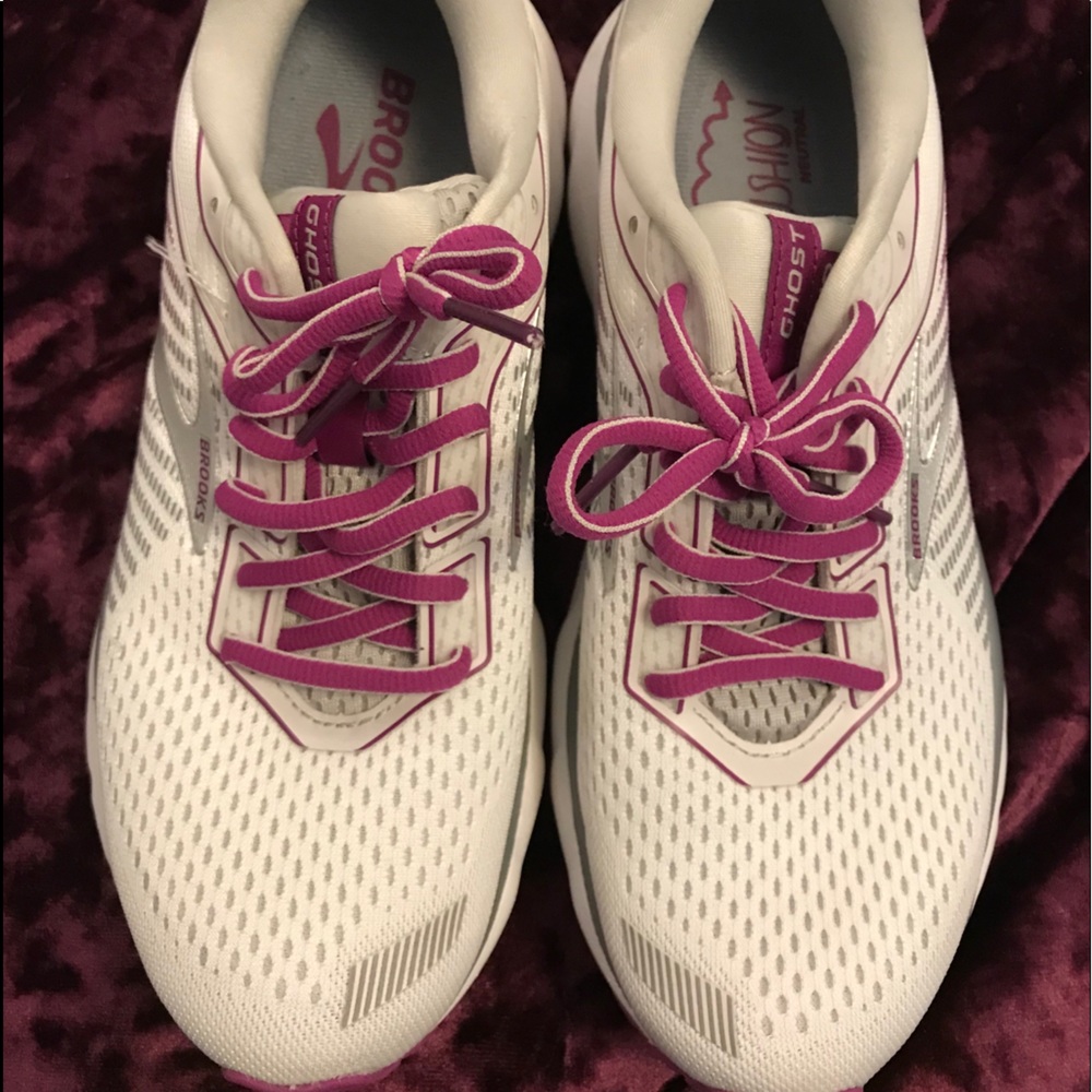 Women Brooks Running Shoes 8.5